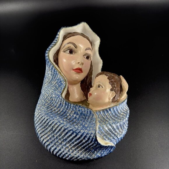 Chalkware Madonna And Child Wall Hanger Figurine Mounted Painted Vintage Decor - Picture 10 of 10